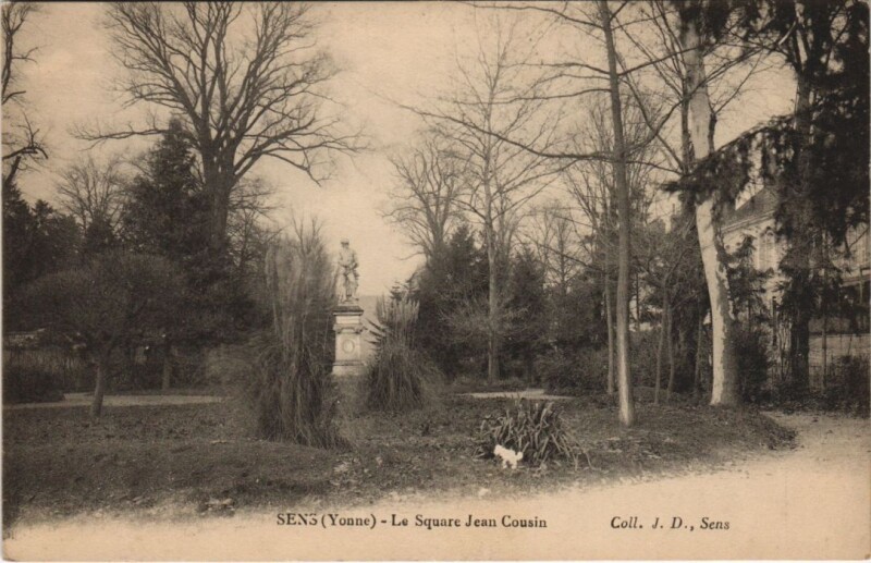 Carte postale ancienne Sens Square Jean Cousin
