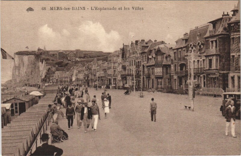 Carte postale ancienne Mers-Les-Bains Esplanade et les villas à Mers-les-Bains