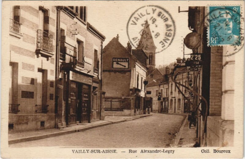 Carte postale ancienne Vailly-sur-Aisne Rue alexandre legry à Vailly-sur-Aisne
