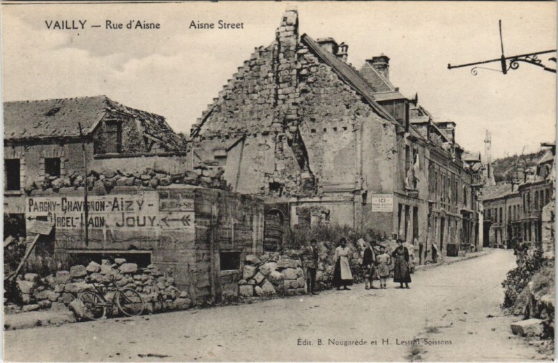 Carte postale ancienne Vailly Ruine d'Aisne