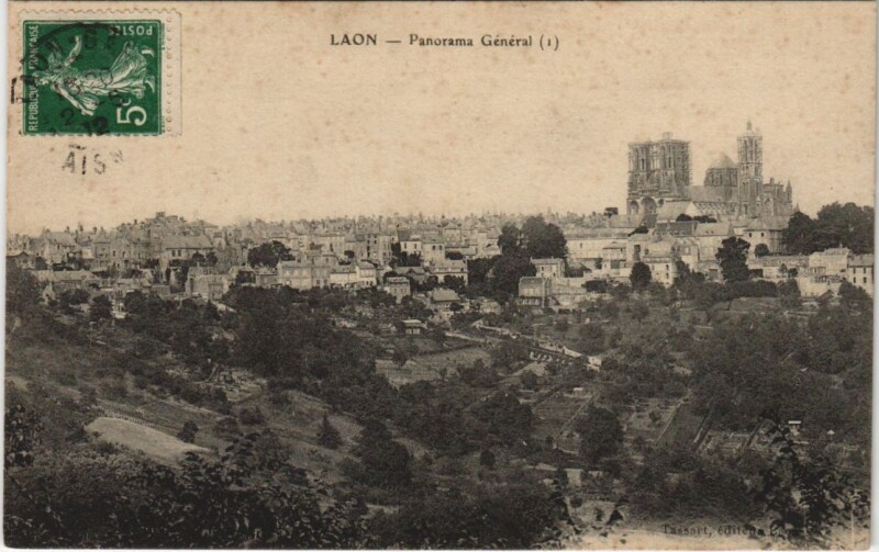 Carte postale ancienne Laon Panorama general