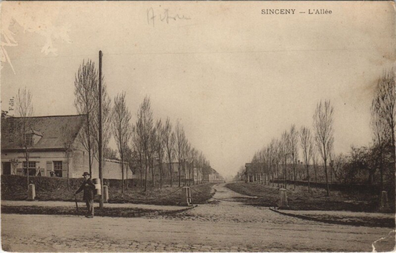 Carte postale ancienne Sinceny L'Allee à Sinceny