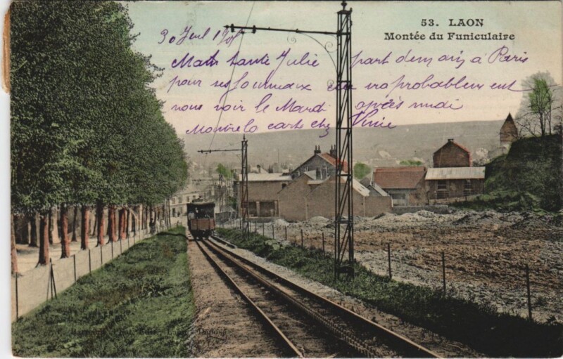 Carte postale ancienne Laon Montee du funiculaire