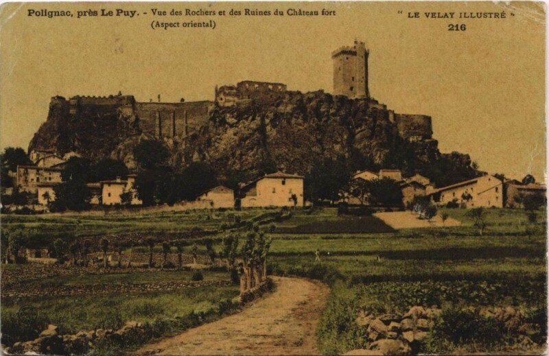 Carte postale ancienne Le Puy - Vue des rochers