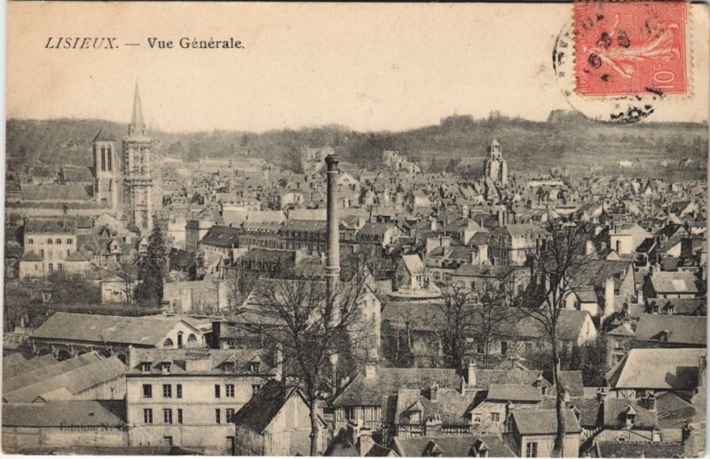 Carte postale ancienne Lisieux Vue Generale à Lisieux