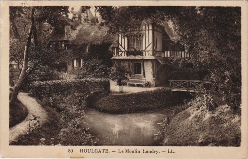 Carte postale ancienne Houlgate Le Moulin Landry à Houlgate