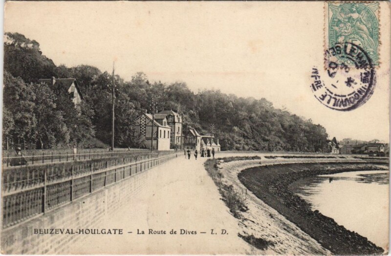 Carte postale ancienne Houlgate Beuzeval - La Route de Dives à Houlgate
