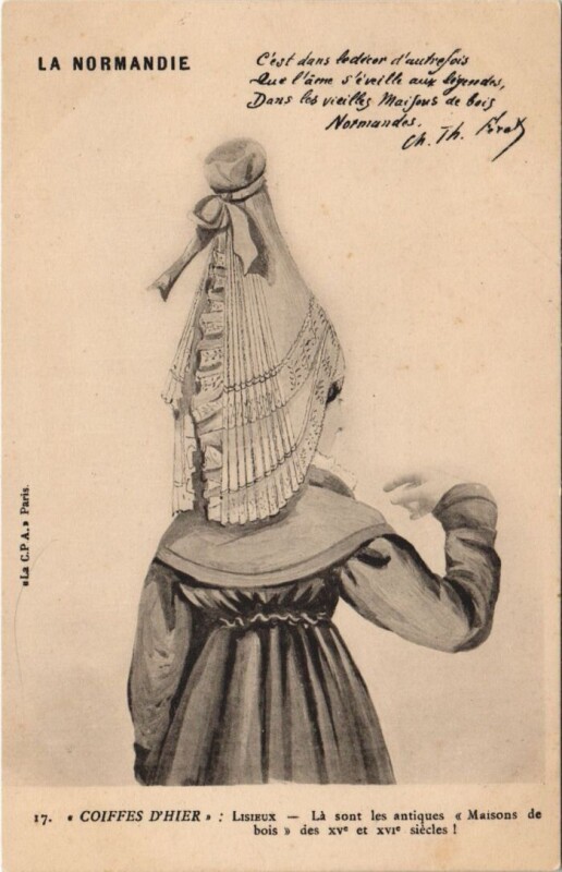 Carte postale ancienne Lisieux Coiffes d'Hier à Lisieux