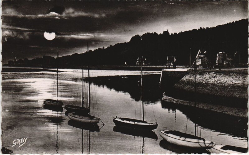 Carte postale ancienne Houlgate Vue prise du Port de Dives - Effet de Nuit à Houlgate
