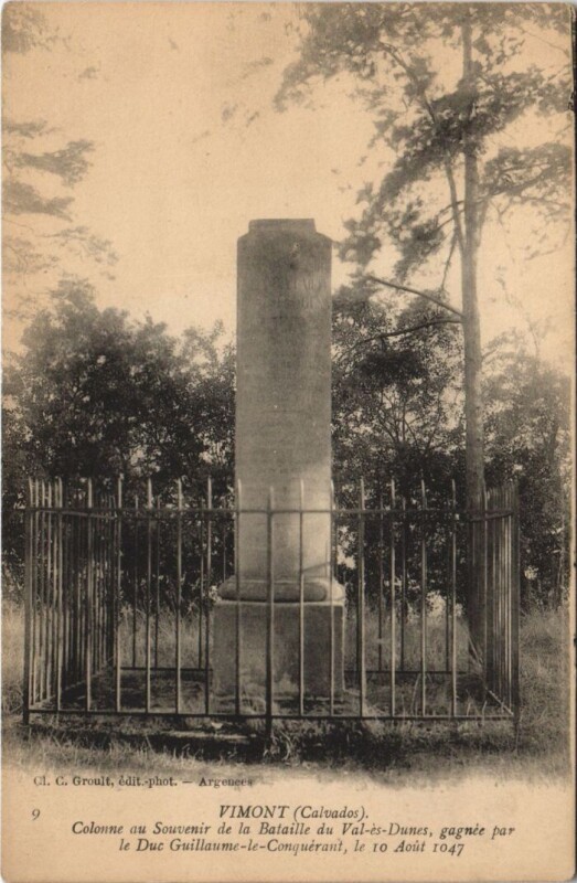 Carte postale ancienne Vimont Monument à Vimont