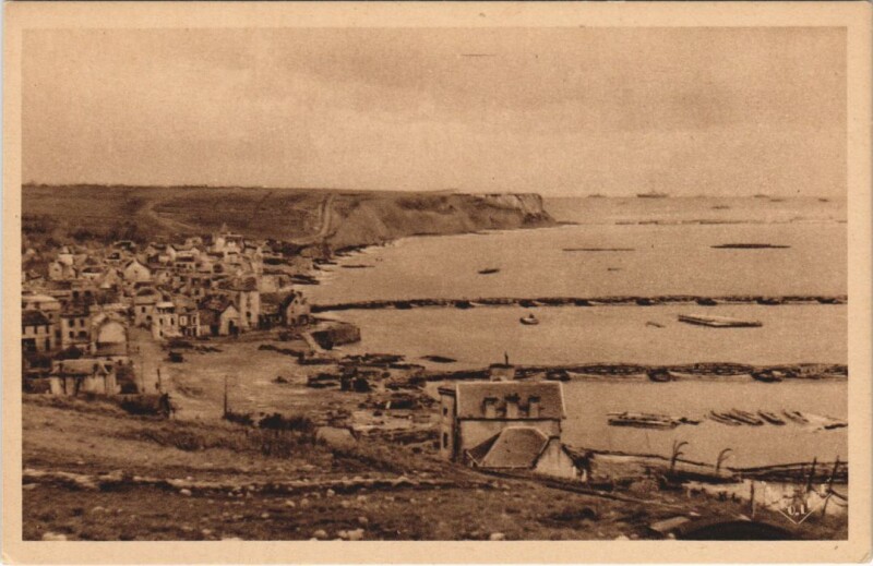Carte postale ancienne Arromanches Port Winston Churchill