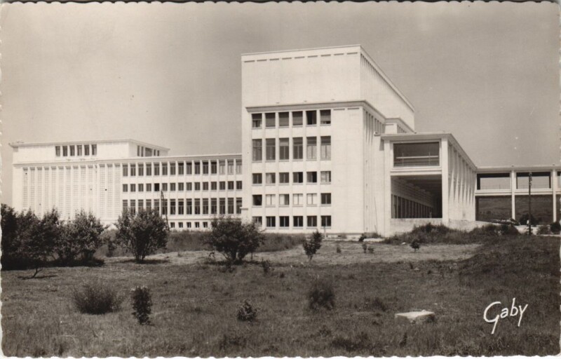Carte postale ancienne Caen Cite Universitaire