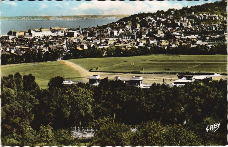 Carte postale ancienne Trouville Deauville - Vue Generale à Deauville