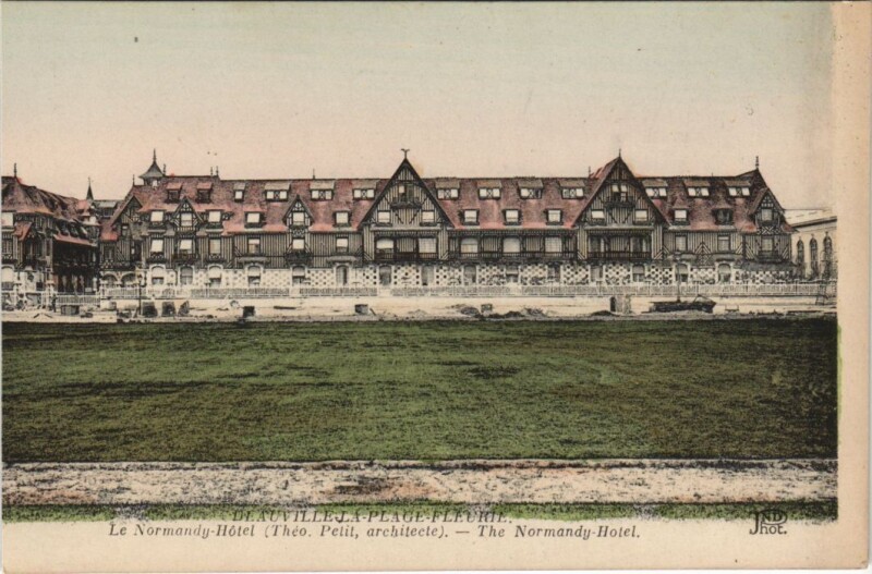 Carte postale ancienne Deauville Le Normandy Hotel à Deauville