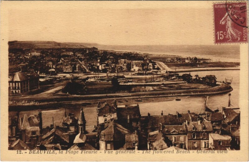 Carte postale ancienne Deauville Vue Generale à Deauville