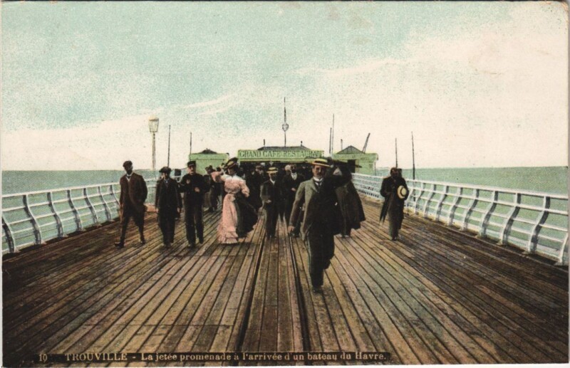 Carte postale ancienne Trouville La Jetee-Promenade