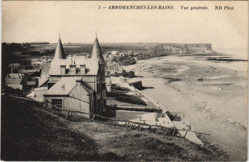 Carte postale ancienne Arromanches-les-Bains Vue Generale à Arromanches-les-Bains