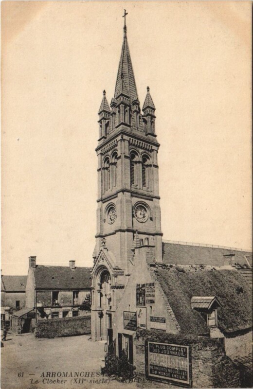 Carte postale ancienne Le Clocher (XIIe siècle) à Arromanches-les-Bains