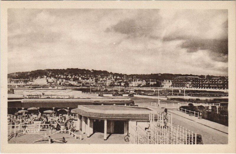 Carte postale ancienne Deauville Vue Generale à Deauville