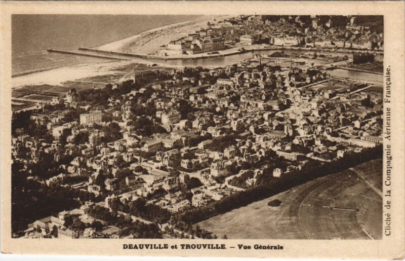 Carte postale ancienne Deauville et Trouville-sur-Mer - Vue Generale à Deauville
