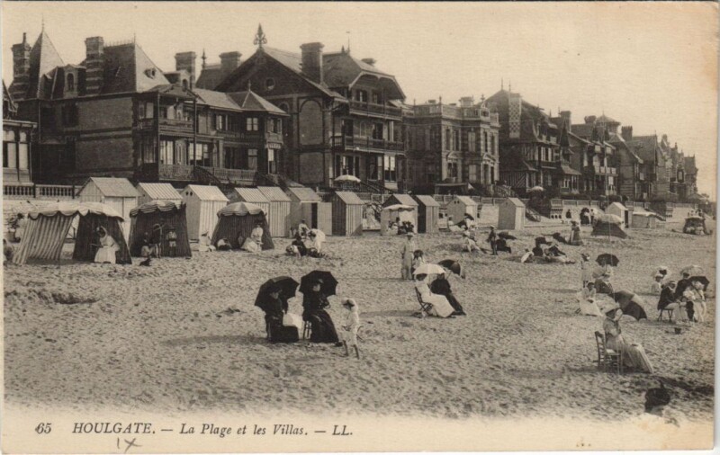 Carte postale ancienne Houlgate La Plage et les Villas à Houlgate