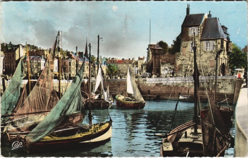 Carte postale ancienne Honfleur Port de la Lieutenance à Honfleur