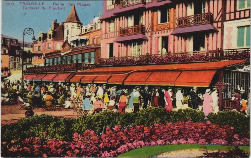 Carte postale ancienne Trouville-sur-Mer Terrasse du Flaubert à Trouville-sur-Mer