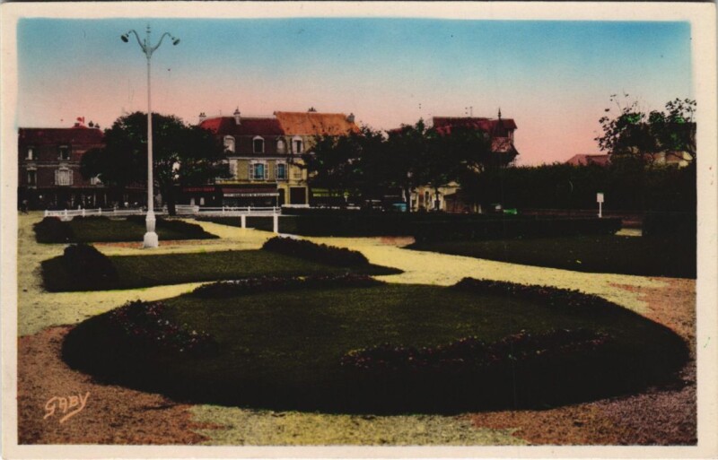 Carte postale ancienne Blonville-sur-Mer Les Jardins du Grand Hotel à Blonville-sur-Mer