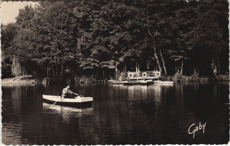 Carte postale ancienne Clecy Le Fil de l'Eau sur l'Orne