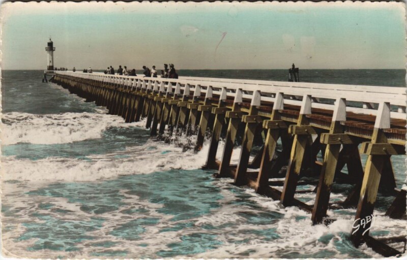 Carte postale ancienne Deauville La Jetee à Deauville