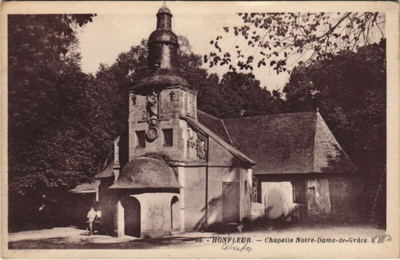 Carte postale ancienne Honfleur Chapelle Notre-Dame-de-Grace à Honfleur