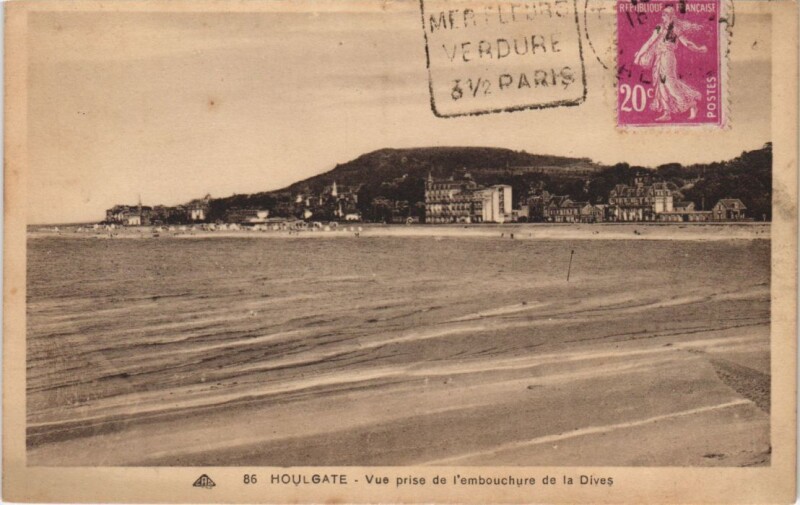 Carte postale ancienne Houlgate Vue prise de l'Embouchure de la Dives à Houlgate