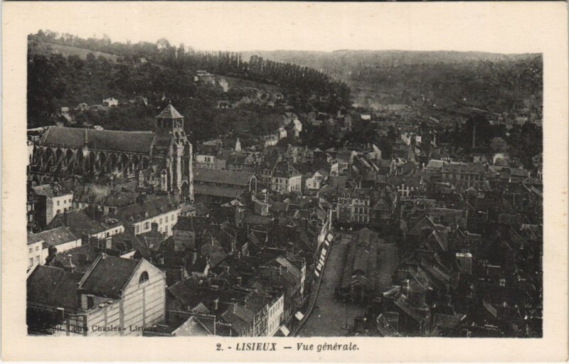 Carte postale ancienne Lisieux Vue Generale à Lisieux