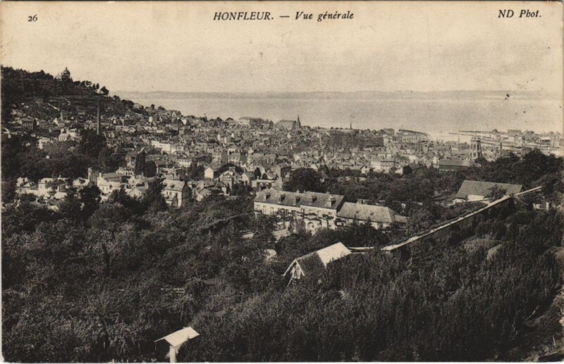 Carte postale ancienne Honfleur Vue Generale à Honfleur