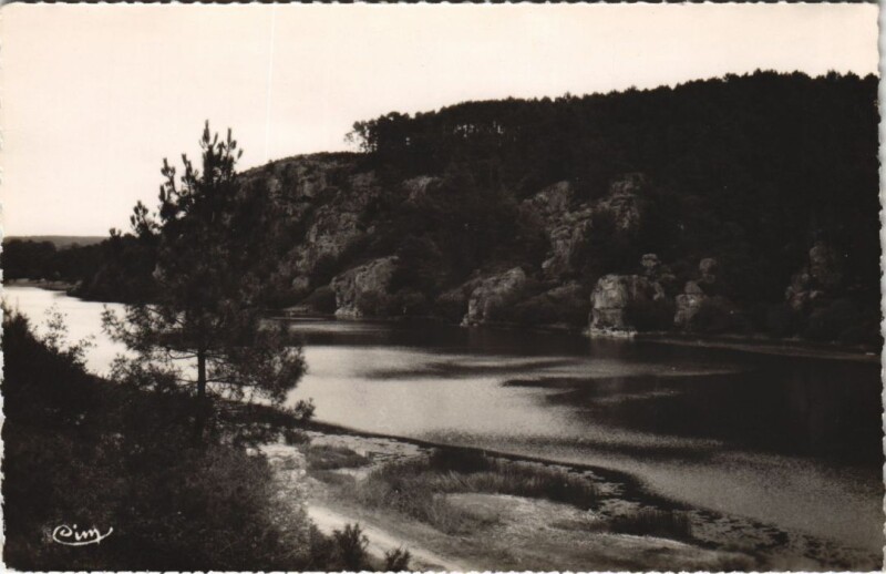Carte postale ancienne Redon L'Isle aux Pres à Redon