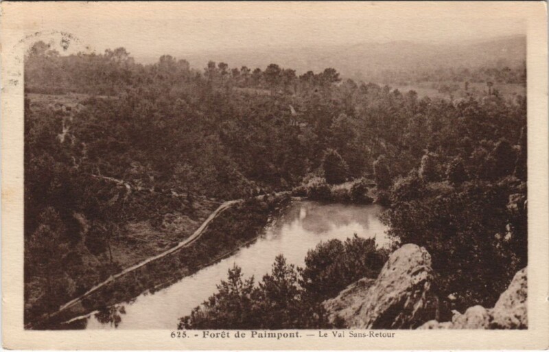 Carte postale ancienne Foret de Paimpont - Le Val Sans-Retour à Paimpont