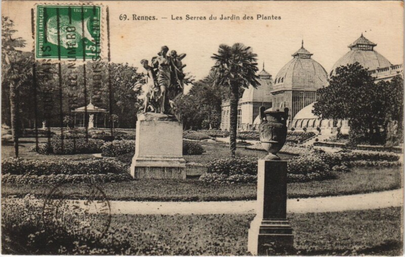 Carte postale ancienne Rennes Les Serres du Jardin des Plantes à Rennes