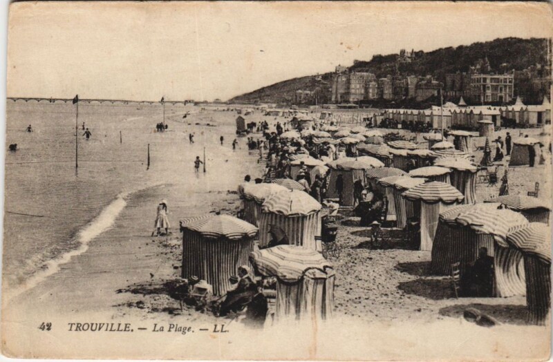 Carte postale ancienne Trouville La Plage