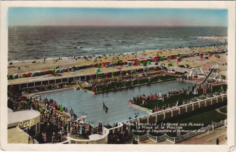 Carte postale ancienne Trouville La Plage et la Piscine