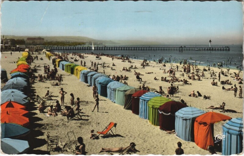 Carte postale ancienne Trouville La Plage