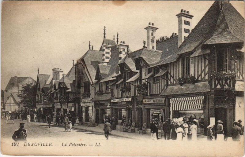 Carte postale ancienne Deauville La Potiniere à Deauville