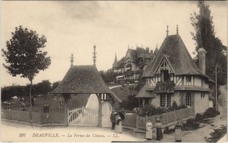 Carte postale ancienne Deauville La Ferme du Coteau à Deauville