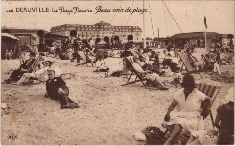 Carte postale ancienne Deauville Beau coin de plage à Deauville
