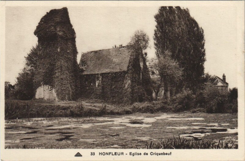 Carte postale ancienne Honfleur Eglise de Criqueboeuf à Honfleur