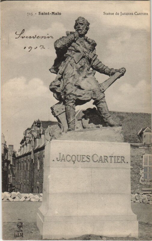 Carte postale ancienne Saint Malo Statue de Jacques Cartier à Saint-Malo