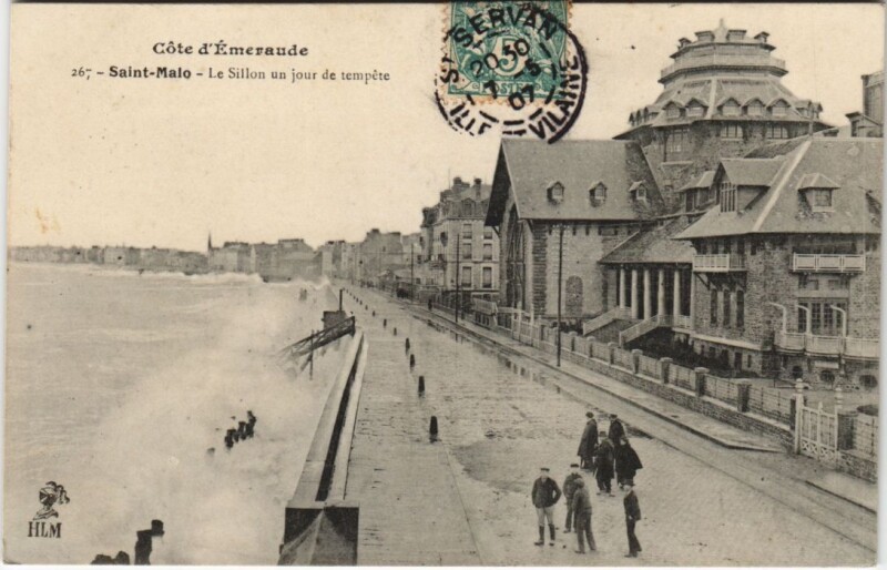 Carte postale ancienne Saint Malo Le Sillon un jour de tempete à Saint-Malo