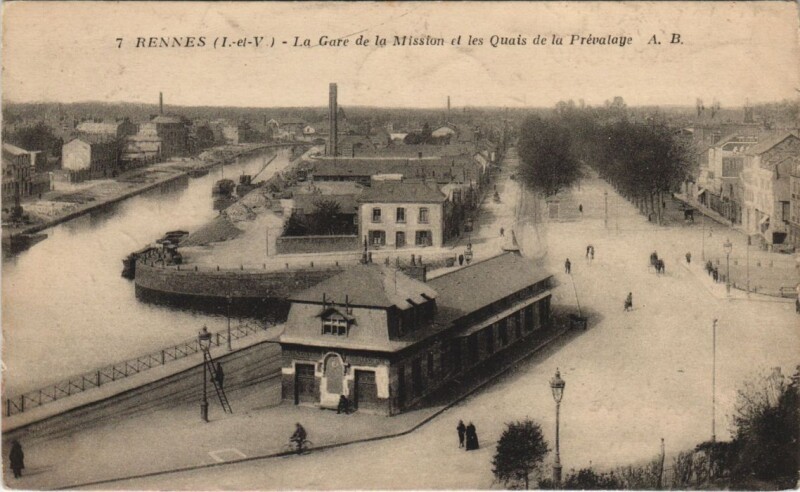 Carte postale ancienne Rennes La Gare de la Mission à Rennes