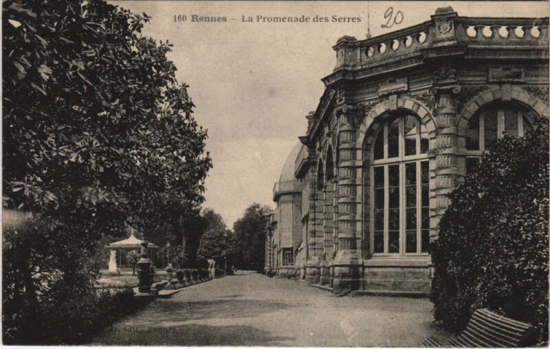 Carte postale ancienne Rennes Promenade des Serres à Rennes
