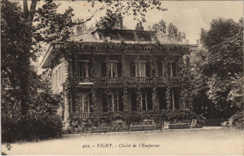 Carte postale ancienne Vichy Chalet de l'Empereur France à Vichy