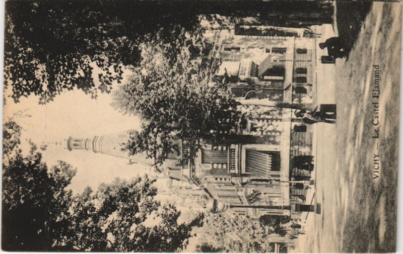 Carte postale ancienne Vichy Le Castel Flamand France à Vichy